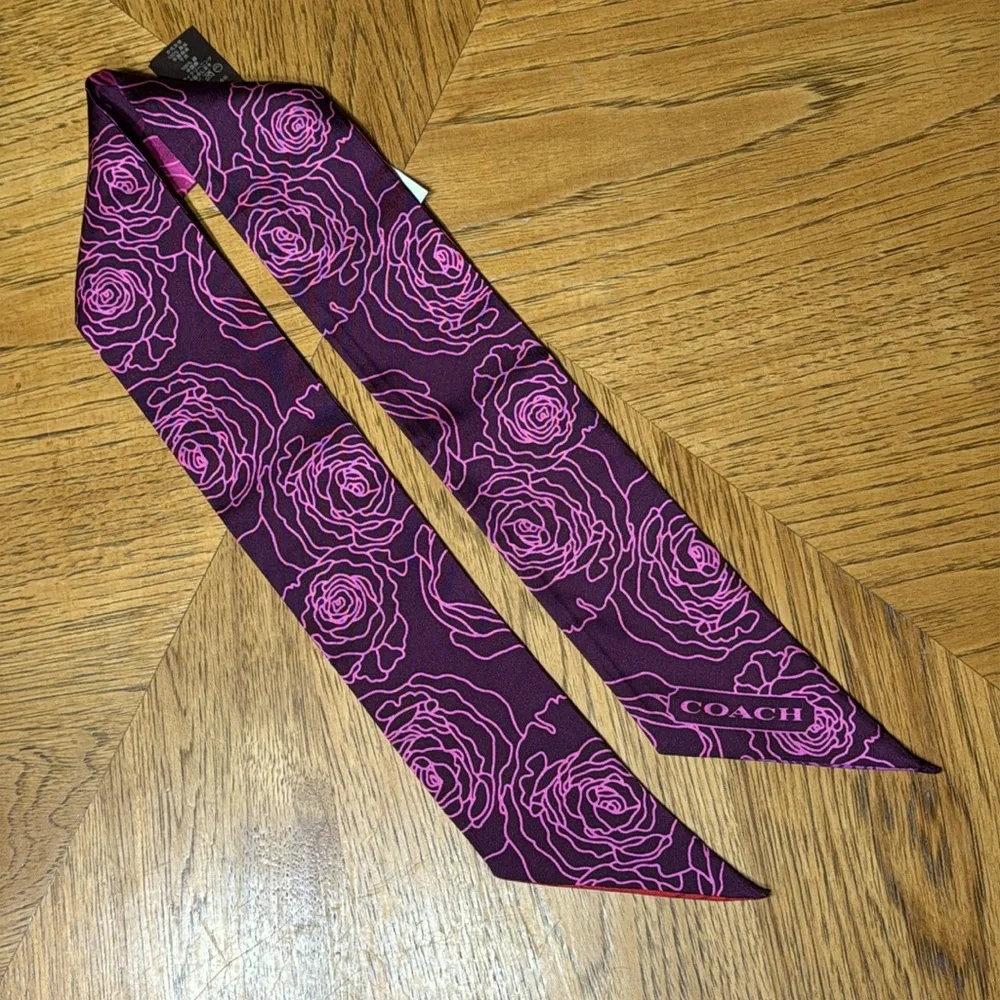 NWT COACH CAMPBELL FLORAL SILK SCARF